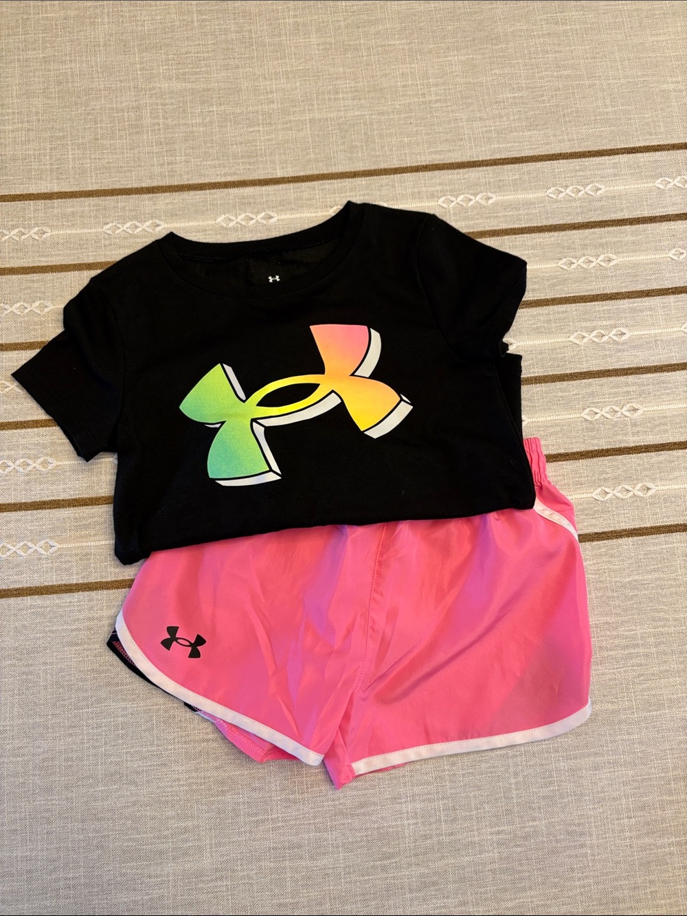 Under Armour Black Tee & Pink Athletic Shorts